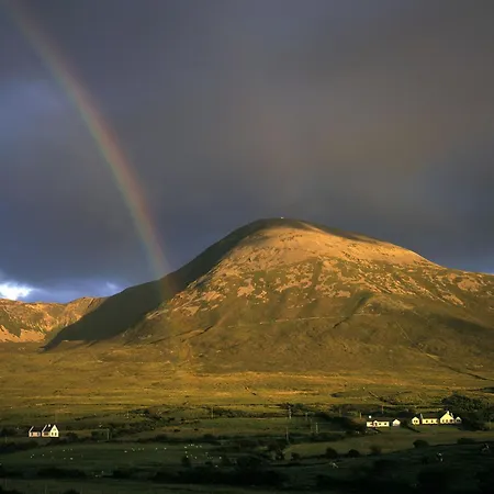 Croagh Patrick Apartment, Bertra Strand, *